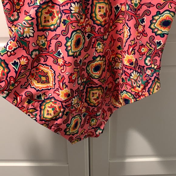 Boden Long Swimsuit 20-22L US Long Torso one piece Pink Yellow Floral V Neck NWT - Picture 10 of 15